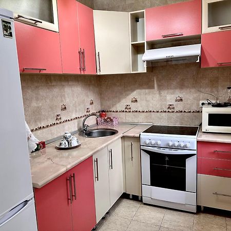 Apartamento Майлина 10 Аэропорт Turksib Exterior foto